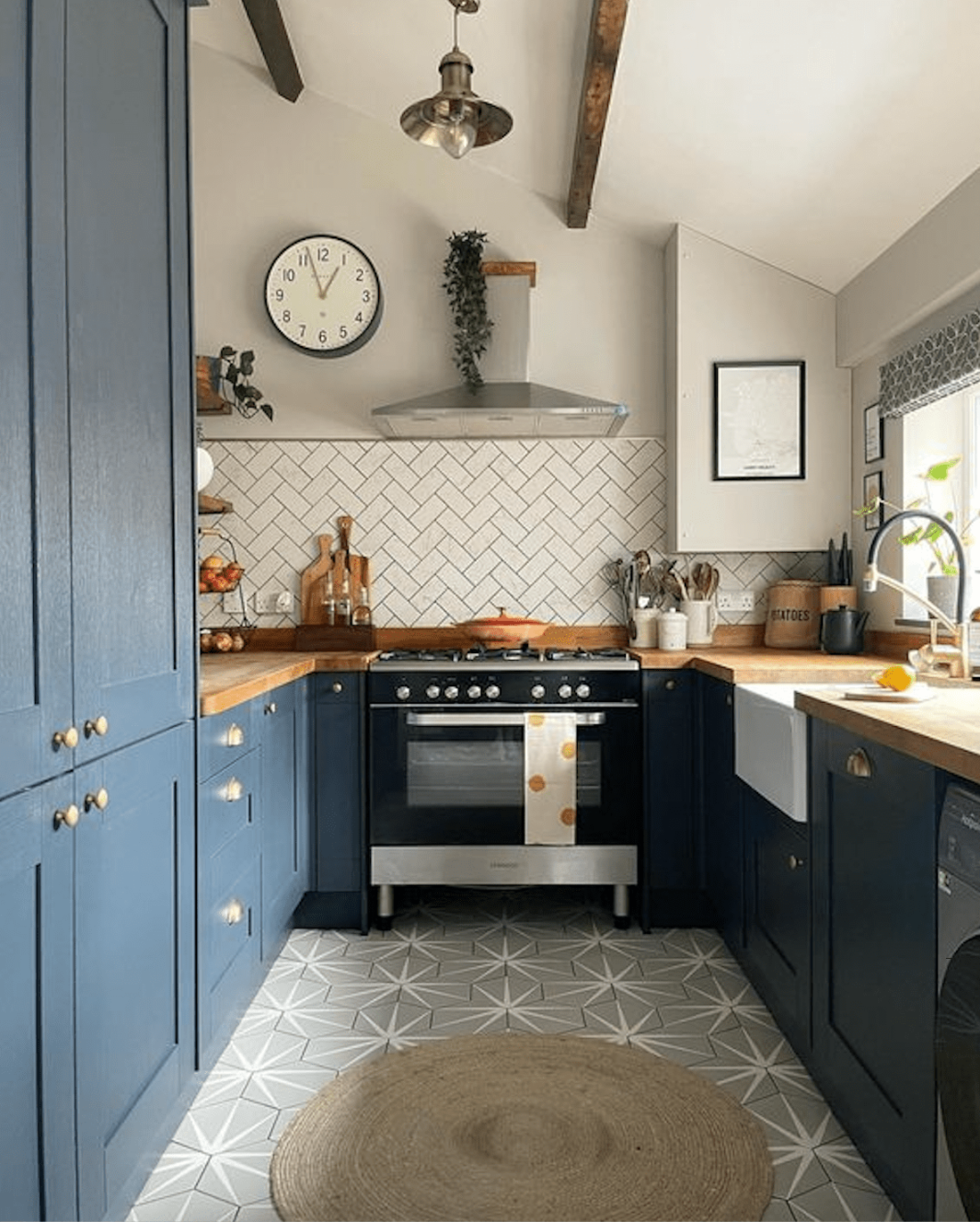 Small Kitchen Ideas That Make The Most of a Tight Space