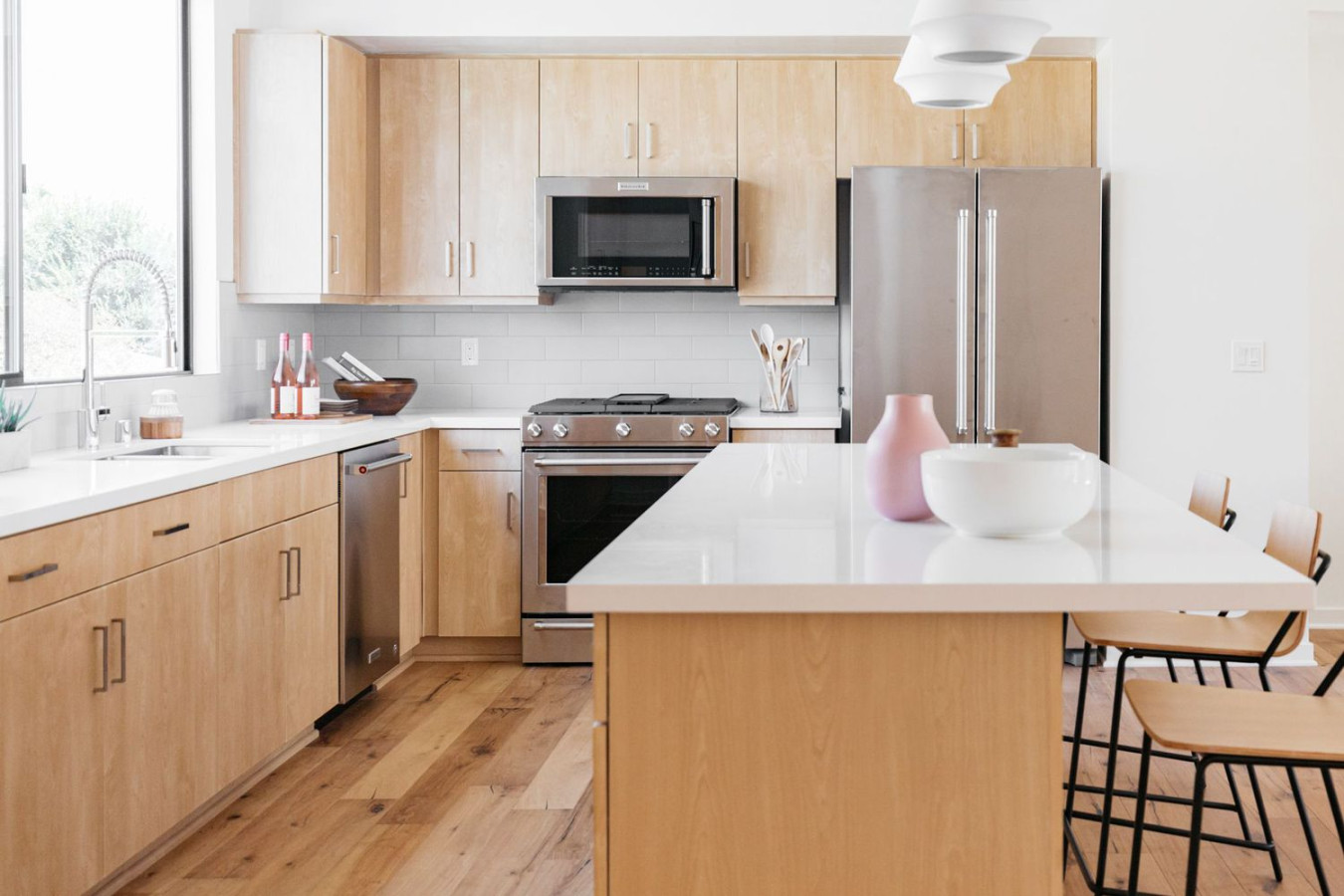 The  Best Kitchen Flooring Options for Durable, Low-Maintenance
